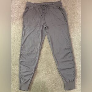 Lululemon Beyond the Studio Lunar Rock size 12